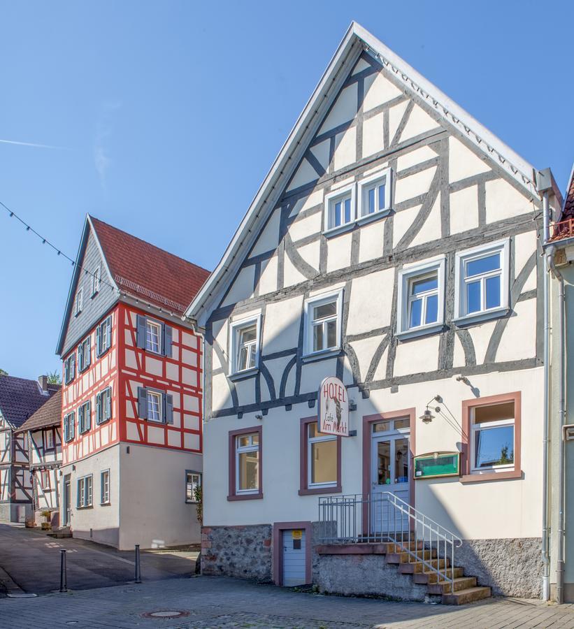 Hotel Am Markt Hungen Экстерьер фото